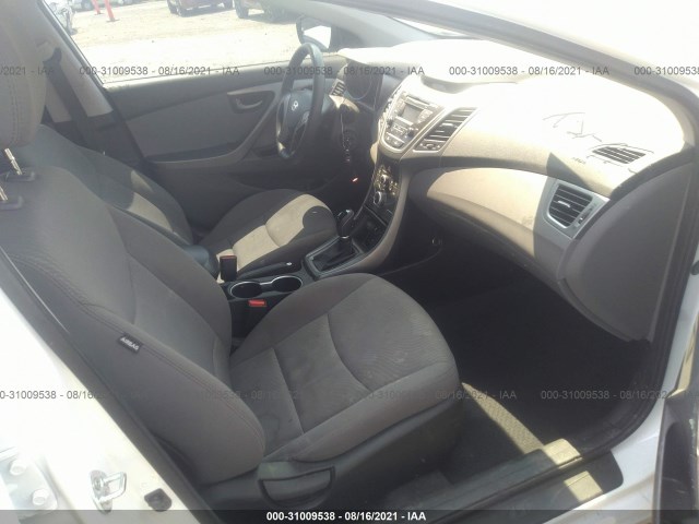 Photo 4 VIN: 5NPDH4AE1GH721615 - HYUNDAI ELANTRA 