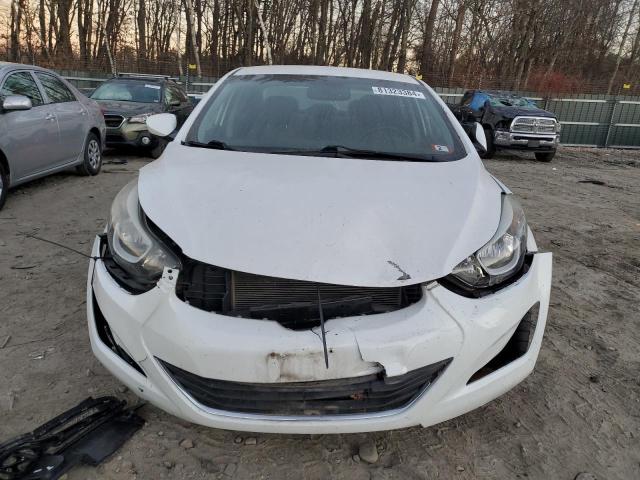 Photo 4 VIN: 5NPDH4AE1GH721629 - HYUNDAI ELANTRA SE 