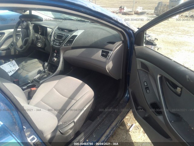 Photo 4 VIN: 5NPDH4AE1GH721680 - HYUNDAI ELANTRA 