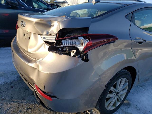 Photo 8 VIN: 5NPDH4AE1GH721761 - HYUNDAI ELANTRA SE 