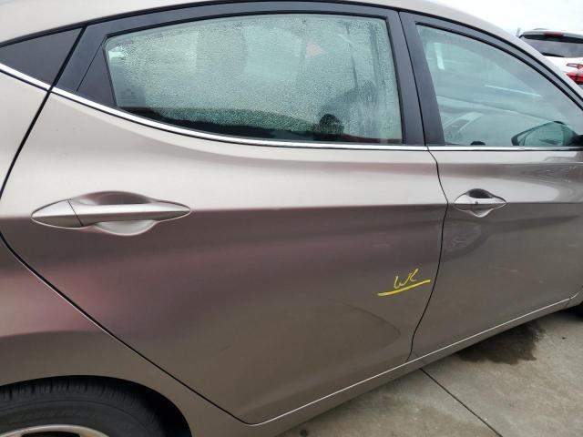 Photo 11 VIN: 5NPDH4AE1GH723221 - HYUNDAI ELANTRA SE 