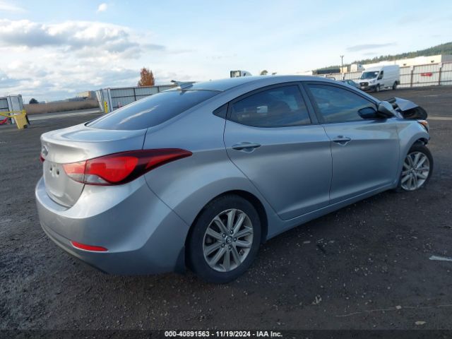 Photo 3 VIN: 5NPDH4AE1GH725373 - HYUNDAI ELANTRA 