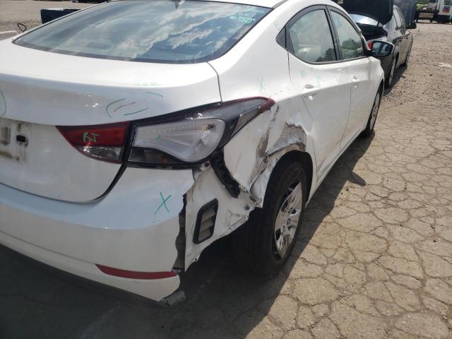 Photo 8 VIN: 5NPDH4AE1GH727172 - HYUNDAI ELANTRA SE 