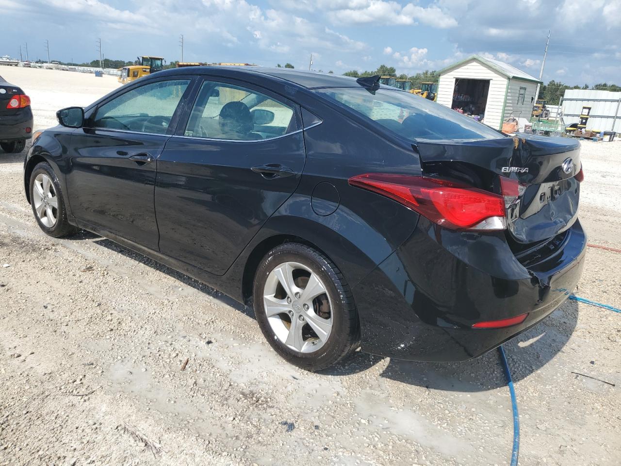 Photo 1 VIN: 5NPDH4AE1GH730914 - HYUNDAI ELANTRA 