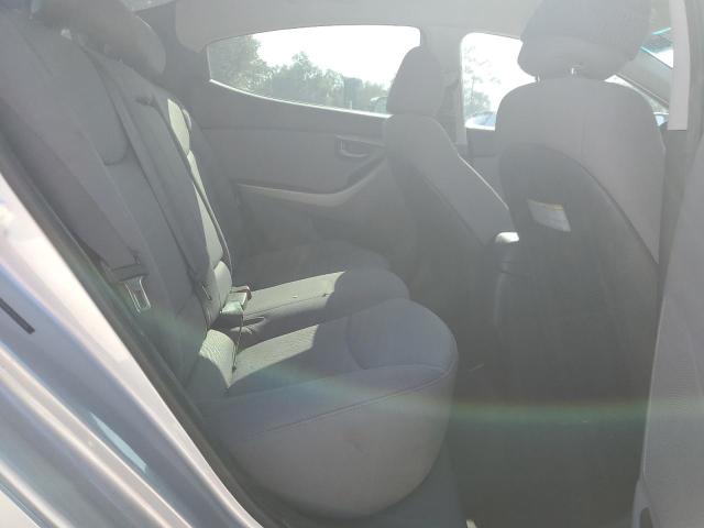 Photo 9 VIN: 5NPDH4AE1GH733599 - HYUNDAI ELANTRA 