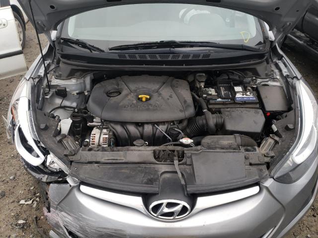 Photo 6 VIN: 5NPDH4AE1GH736860 - HYUNDAI ELANTRA SE 