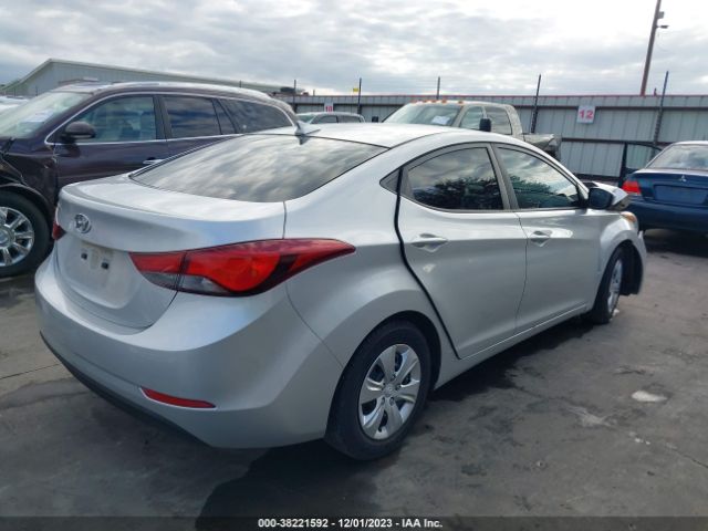 Photo 3 VIN: 5NPDH4AE1GH737054 - HYUNDAI ELANTRA 