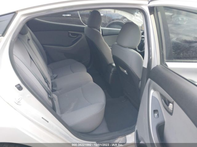 Photo 7 VIN: 5NPDH4AE1GH737054 - HYUNDAI ELANTRA 