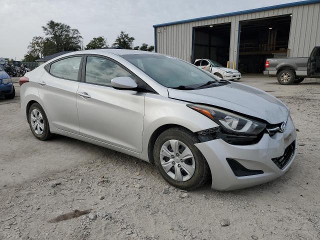 Photo 3 VIN: 5NPDH4AE1GH740441 - HYUNDAI ELANTRA SE 