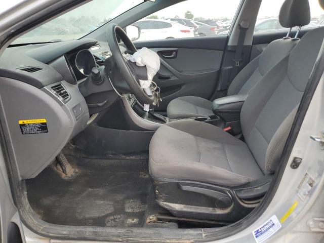 Photo 6 VIN: 5NPDH4AE1GH740441 - HYUNDAI ELANTRA SE 