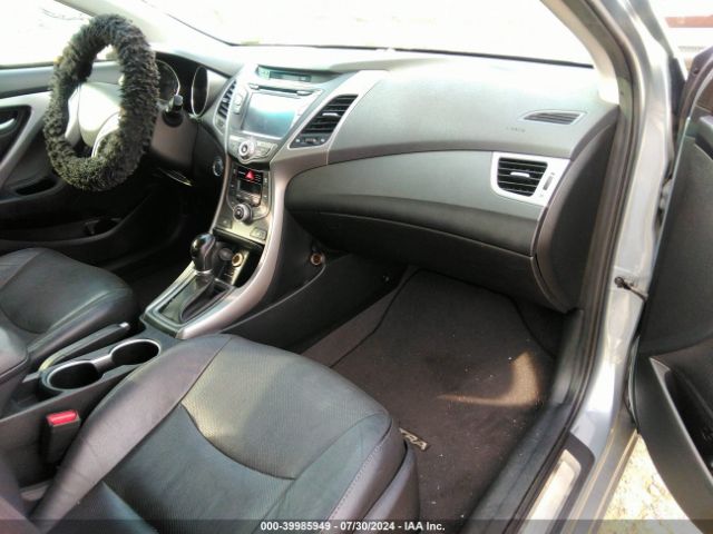 Photo 4 VIN: 5NPDH4AE1GH742092 - HYUNDAI ELANTRA 