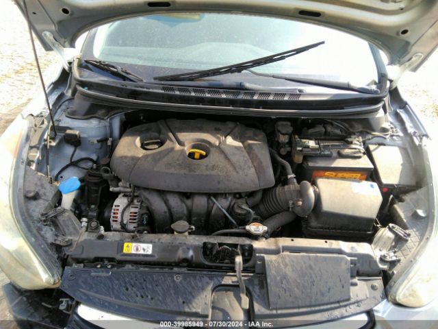 Photo 9 VIN: 5NPDH4AE1GH742092 - HYUNDAI ELANTRA 