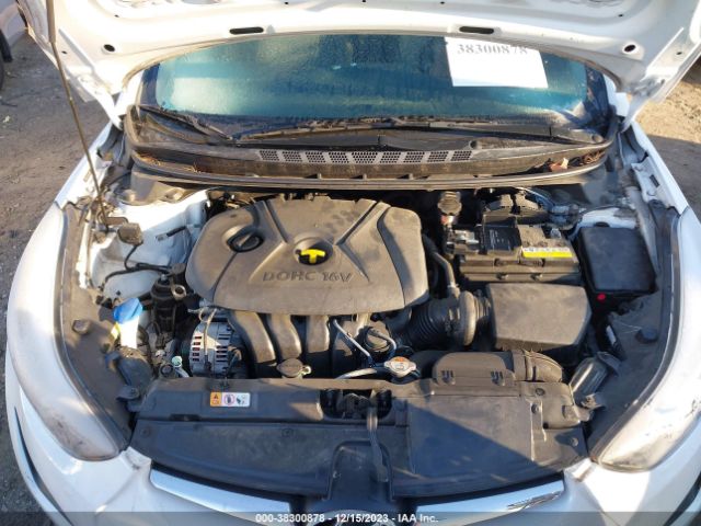 Photo 9 VIN: 5NPDH4AE1GH744294 - HYUNDAI ELANTRA 