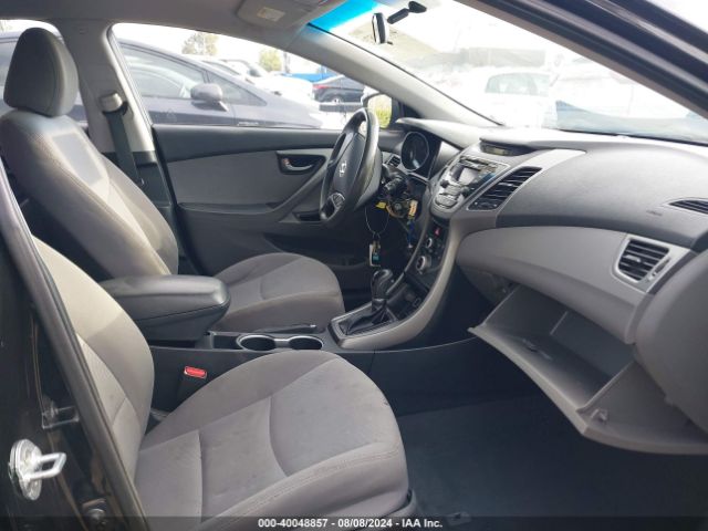 Photo 4 VIN: 5NPDH4AE1GH744330 - HYUNDAI ELANTRA 