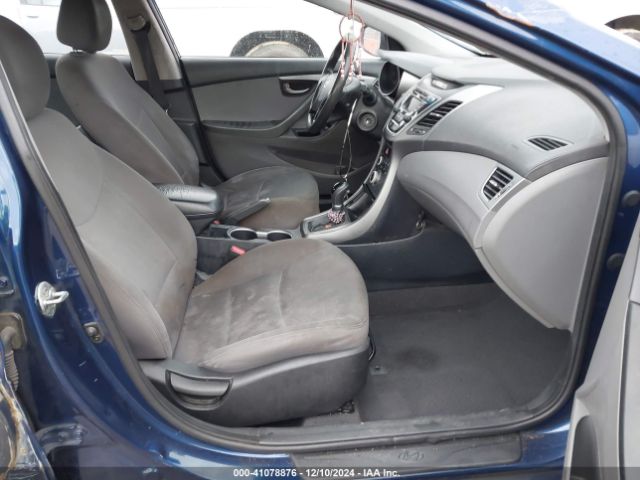 Photo 4 VIN: 5NPDH4AE1GH746126 - HYUNDAI ELANTRA 