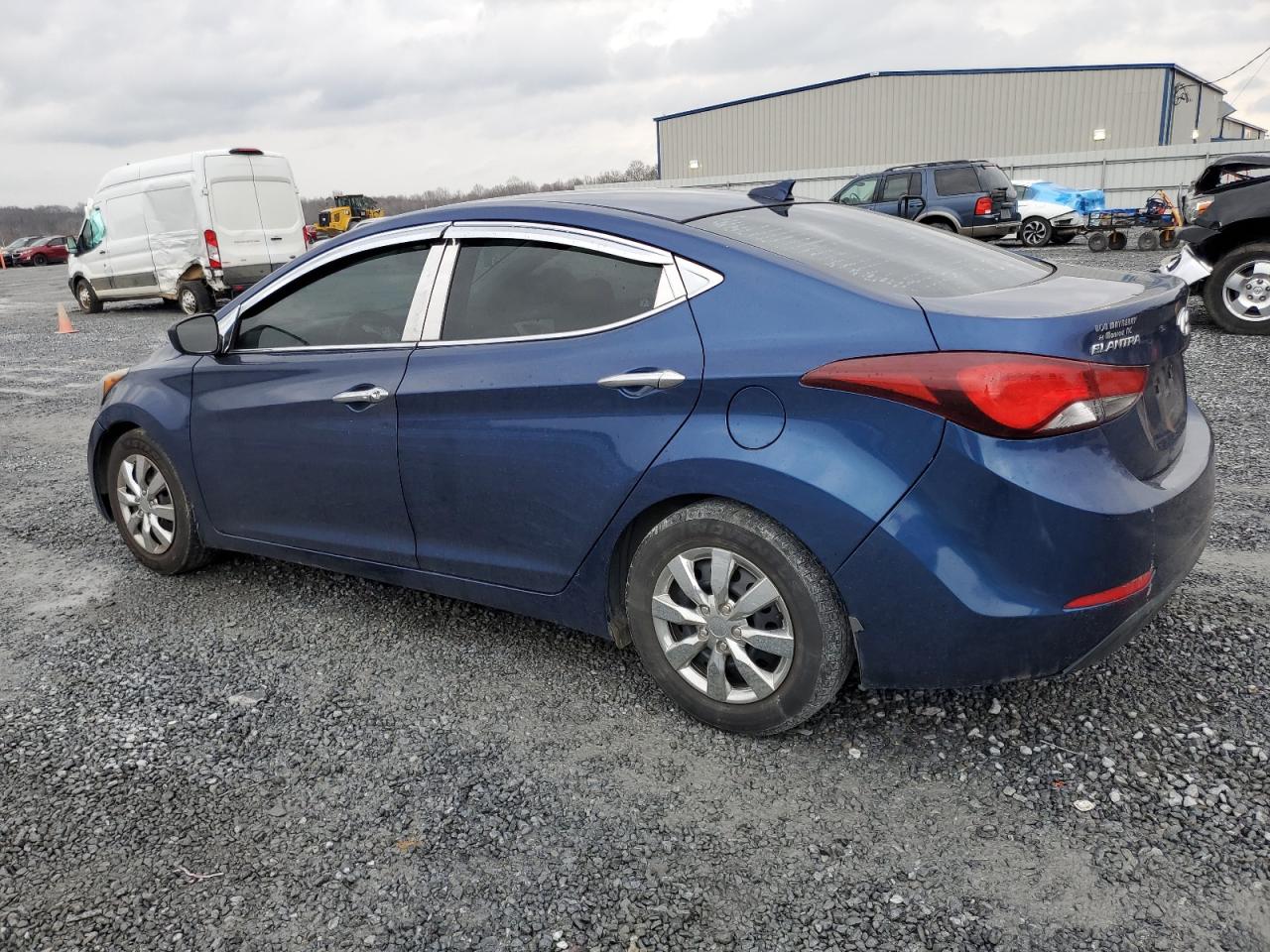 Photo 1 VIN: 5NPDH4AE1GH749348 - HYUNDAI ELANTRA 