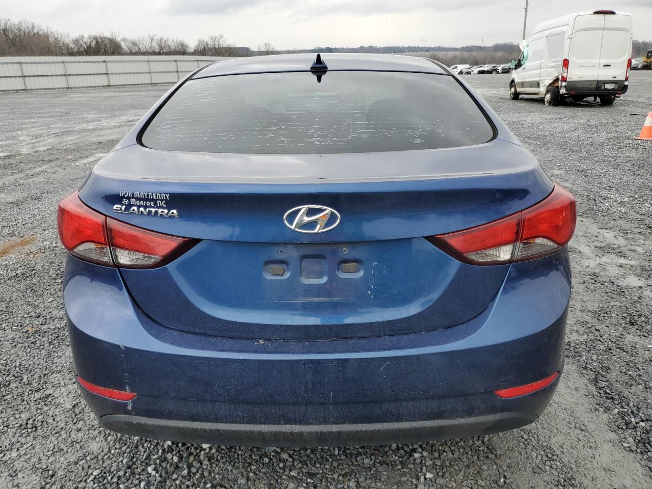 Photo 5 VIN: 5NPDH4AE1GH749348 - HYUNDAI ELANTRA 