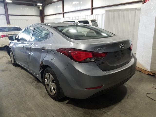 Photo 2 VIN: 5NPDH4AE1GH758793 - HYUNDAI ELANTRA SE 