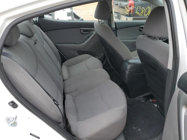 Photo 9 VIN: 5NPDH4AE1GH764772 - HYUNDAI ELANTRA SE 