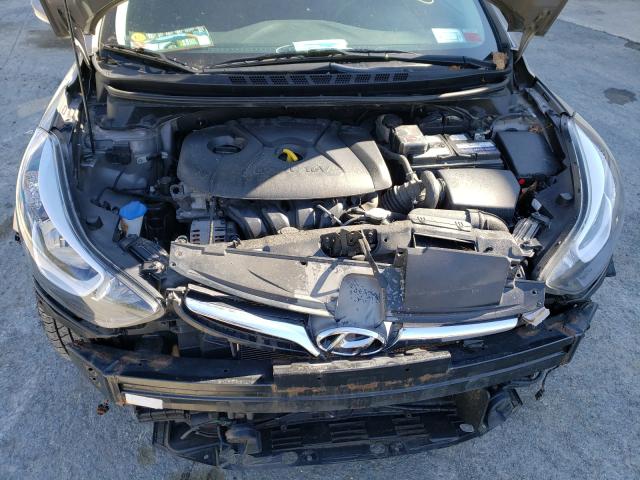 Photo 6 VIN: 5NPDH4AE1GH777778 - HYUNDAI ELANTRA SE 