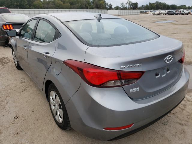 Photo 2 VIN: 5NPDH4AE1GH778199 - HYUNDAI ELANTRA SE 