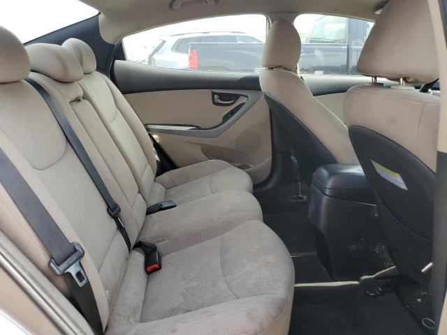 Photo 9 VIN: 5NPDH4AE1GH781202 - HYUNDAI ELANTRA SE 