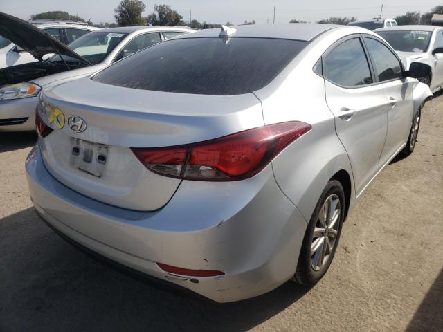 Photo 3 VIN: 5NPDH4AE1GH788991 - HYUNDAI ELANTRA SE 