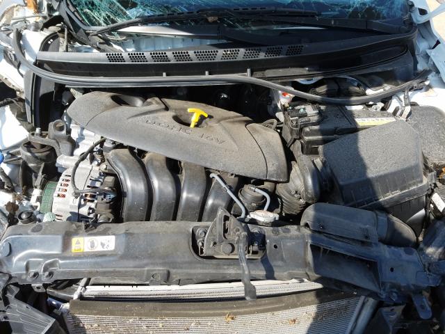 Photo 6 VIN: 5NPDH4AE1GH795570 - HYUNDAI ELANTRA SE 