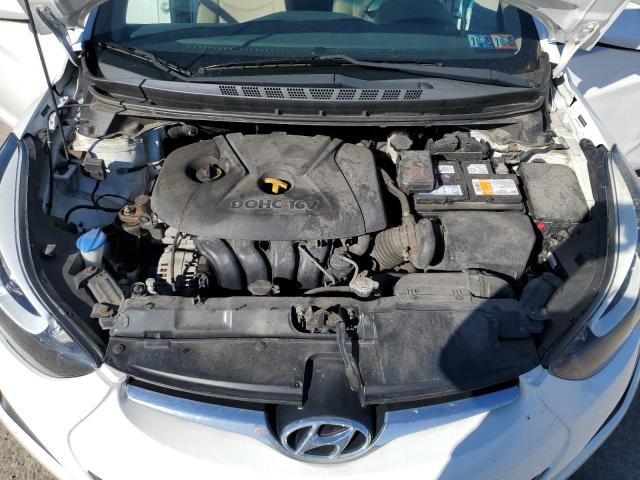 Photo 10 VIN: 5NPDH4AE1GH799327 - HYUNDAI ELANTRA SE 