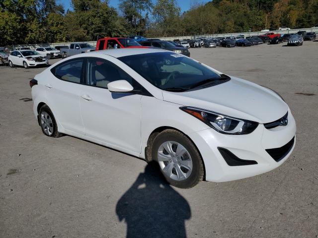 Photo 3 VIN: 5NPDH4AE1GH799327 - HYUNDAI ELANTRA SE 