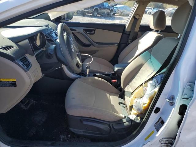 Photo 6 VIN: 5NPDH4AE1GH799327 - HYUNDAI ELANTRA SE 