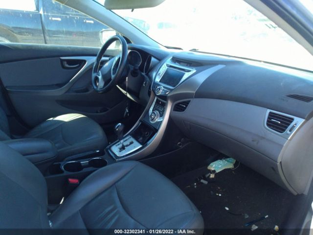 Photo 4 VIN: 5NPDH4AE2BH003063 - HYUNDAI ELANTRA 