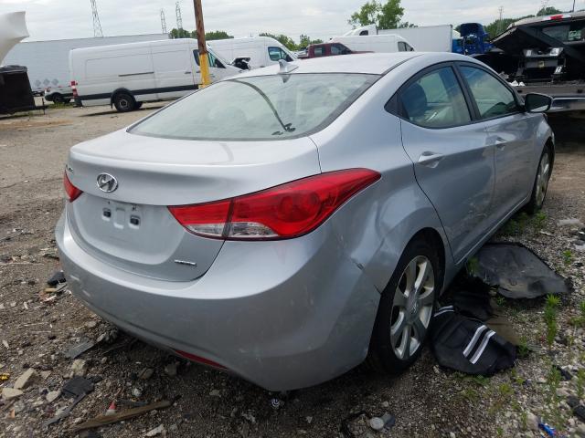 Photo 3 VIN: 5NPDH4AE2BH011048 - HYUNDAI ELANTRA GL 