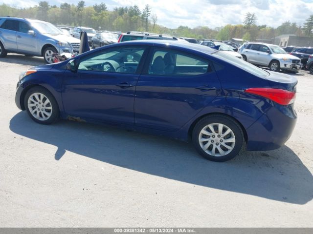 Photo 2 VIN: 5NPDH4AE2BH018291 - HYUNDAI ELANTRA 