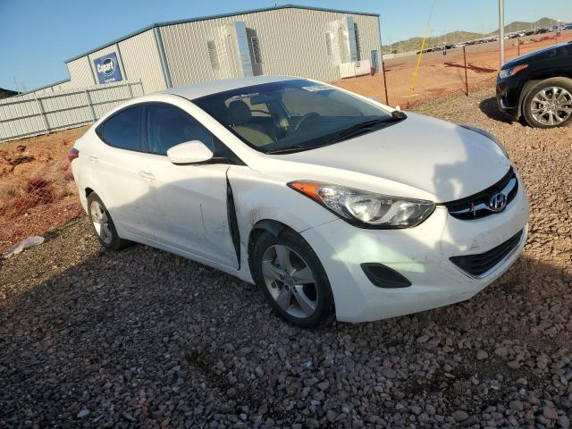 Photo 3 VIN: 5NPDH4AE2BH022874 - HYUNDAI ELANTRA 