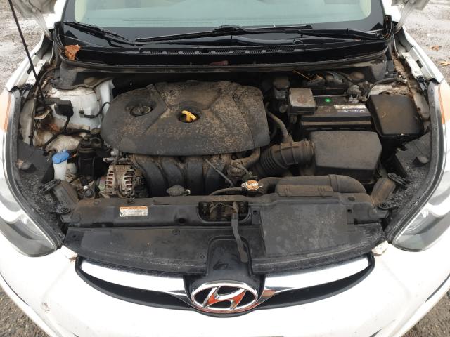 Photo 6 VIN: 5NPDH4AE2BH028223 - HYUNDAI ELANTRA GL 