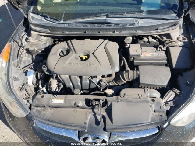 Photo 9 VIN: 5NPDH4AE2BH033891 - HYUNDAI ELANTRA 