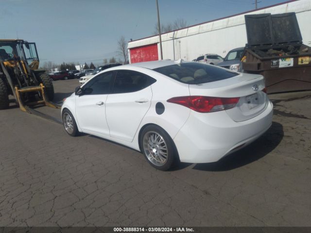 Photo 2 VIN: 5NPDH4AE2BH044583 - HYUNDAI ELANTRA 