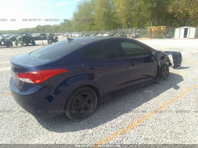 Photo 3 VIN: 5NPDH4AE2BH050402 - HYUNDAI ELANTRA 