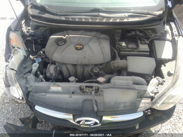 Photo 9 VIN: 5NPDH4AE2BH050402 - HYUNDAI ELANTRA 