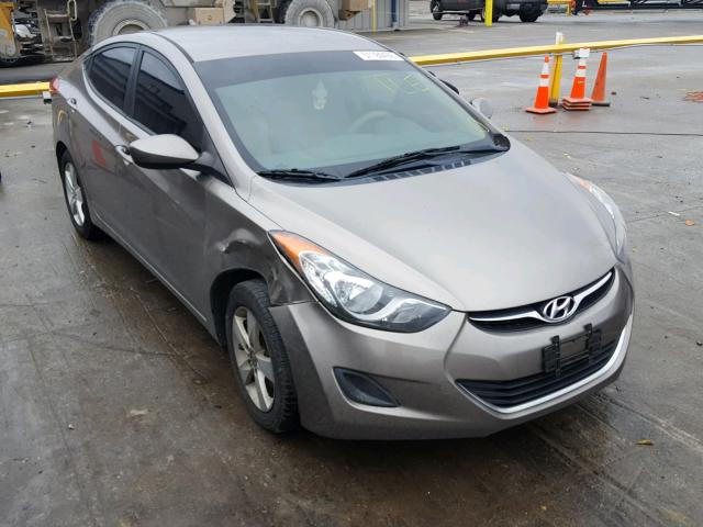 Photo 0 VIN: 5NPDH4AE2BH055261 - HYUNDAI ELANTRA GL 