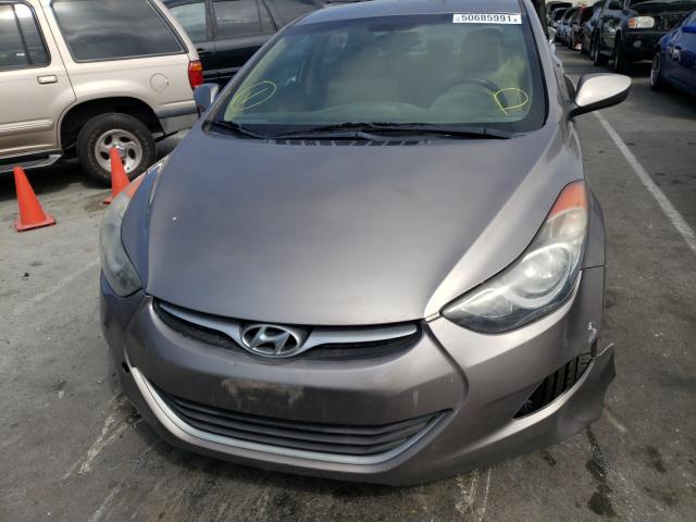 Photo 8 VIN: 5NPDH4AE2BH055857 - HYUNDAI ELANTRA GL 