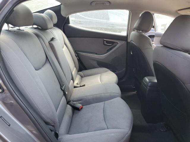 Photo 9 VIN: 5NPDH4AE2BH058080 - HYUNDAI ELANTRA 