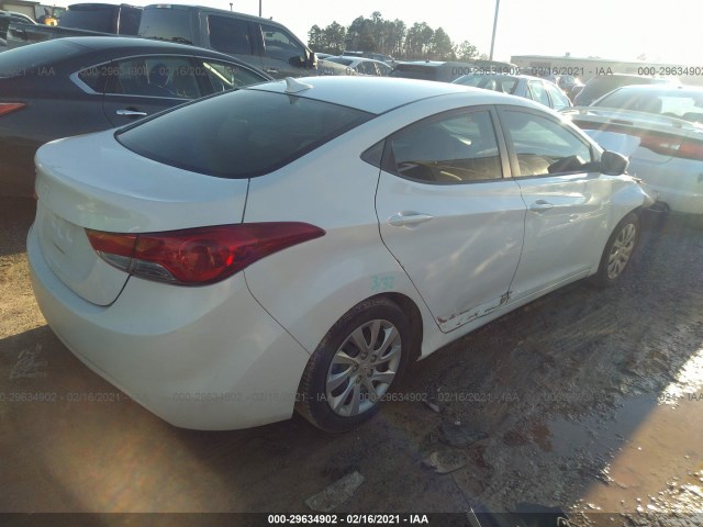 Photo 3 VIN: 5NPDH4AE2BH061156 - HYUNDAI ELANTRA 