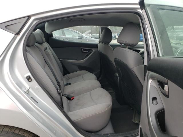 Photo 9 VIN: 5NPDH4AE2CH066665 - HYUNDAI ELANTRA GL 