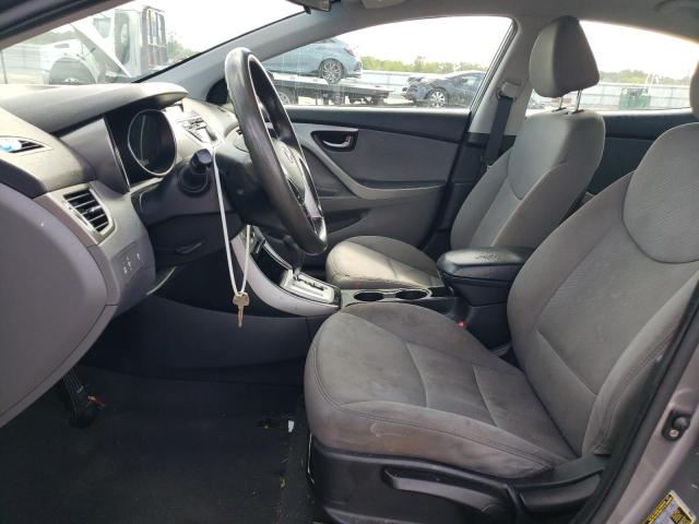 Photo 6 VIN: 5NPDH4AE2CH069663 - HYUNDAI ELANTRA 