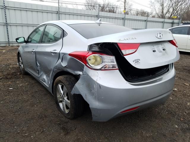 Photo 2 VIN: 5NPDH4AE2CH073504 - HYUNDAI ELANTRA GL 