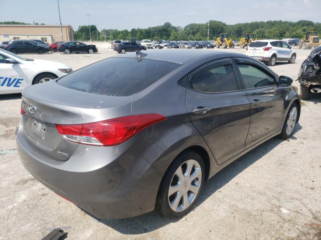 Photo 3 VIN: 5NPDH4AE2CH081098 - HYUNDAI ELANTRA GL 