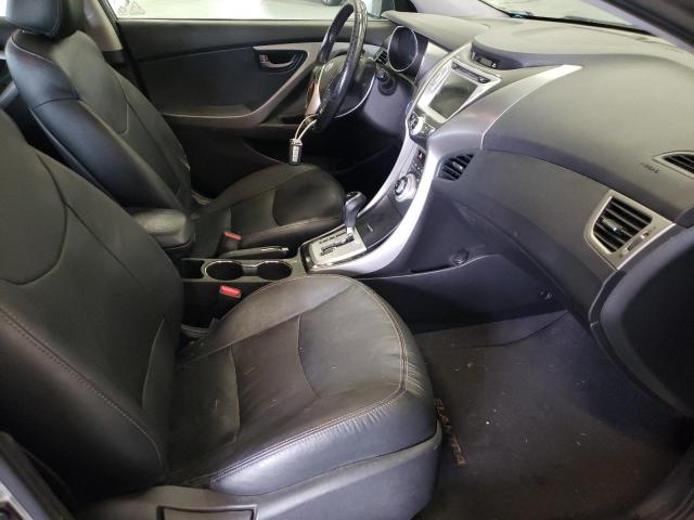 Photo 4 VIN: 5NPDH4AE2CH082350 - HYUNDAI ELANTRA GL 