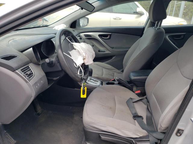 Photo 6 VIN: 5NPDH4AE2CH085426 - HYUNDAI ELANTRA GL 